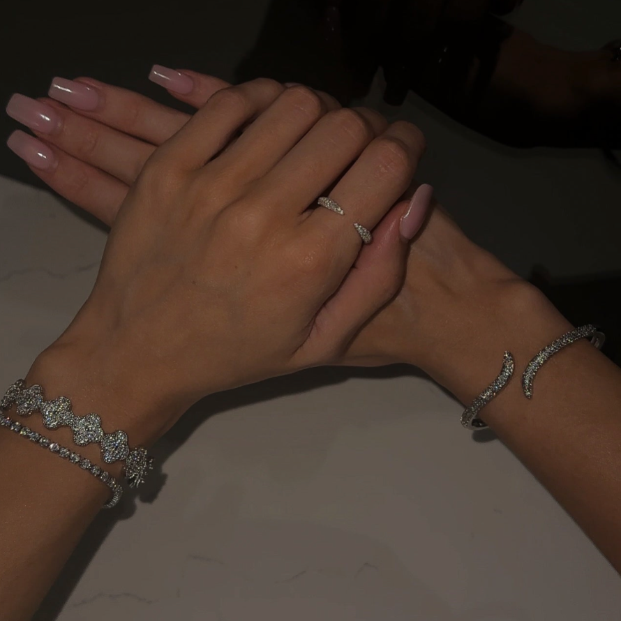 Valentina Bracciale Capri