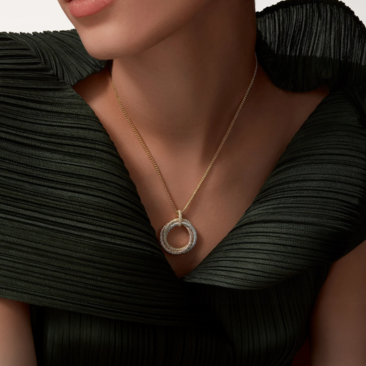 Anello con diamante dall'elegante lucentezza in Oro