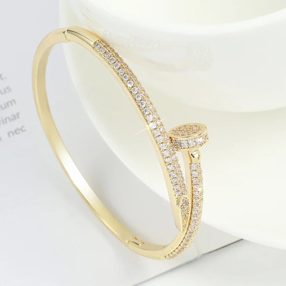Ortensia Bracciale Chiodo Hermiz con Pietre