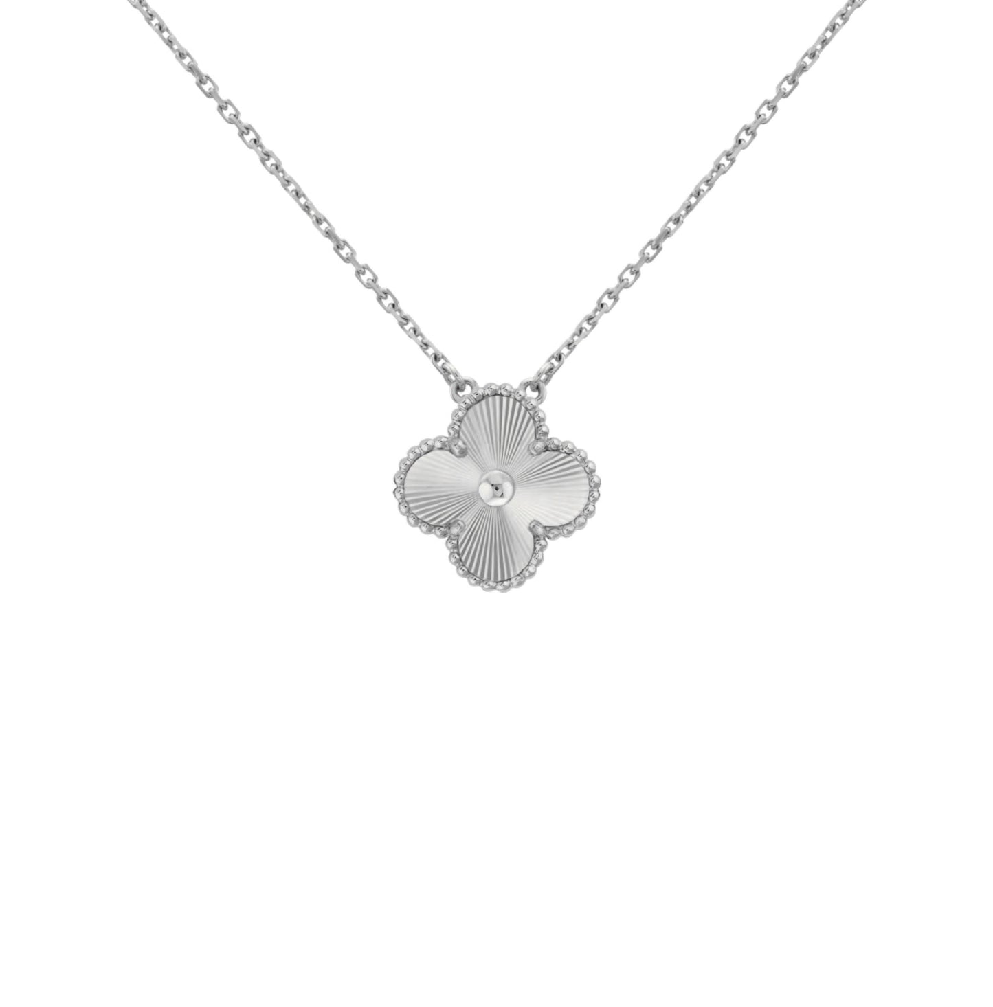 Isabella Collana Klover in Argento Guilloche