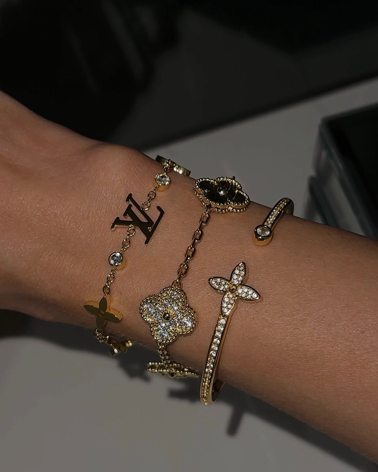 Elisa Bracciale in Oro